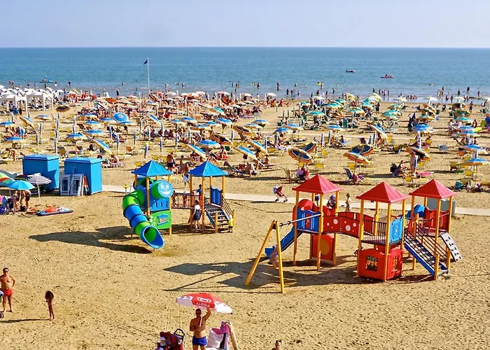 Cozy Flat With 3 Shared Pools And Private Garden Апартаменти *