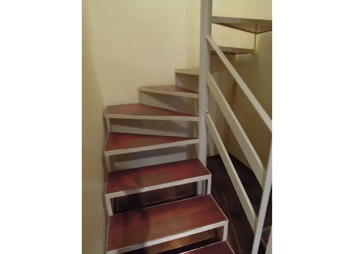 Апартаменти Cozy Flat With 3 Shared Pools And Private Garden Бібіоне