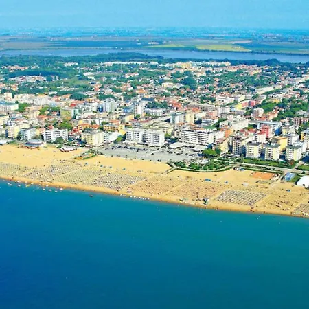 Cozy Flat With 3 Shared Pools And Private Garden Lejlighed *