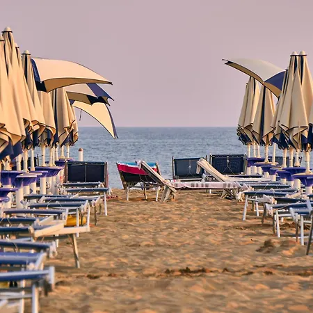 Cozy Flat With 3 Shared Pools And Private Garden * Bibione