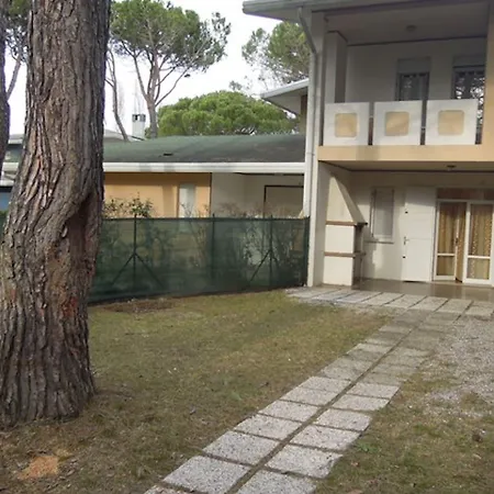 Lejlighed Cozy Flat With 3 Shared Pools And Private Garden *