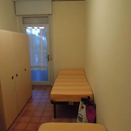 Cozy Flat With 3 Shared Pools And Private Garden Lejlighed Bibione