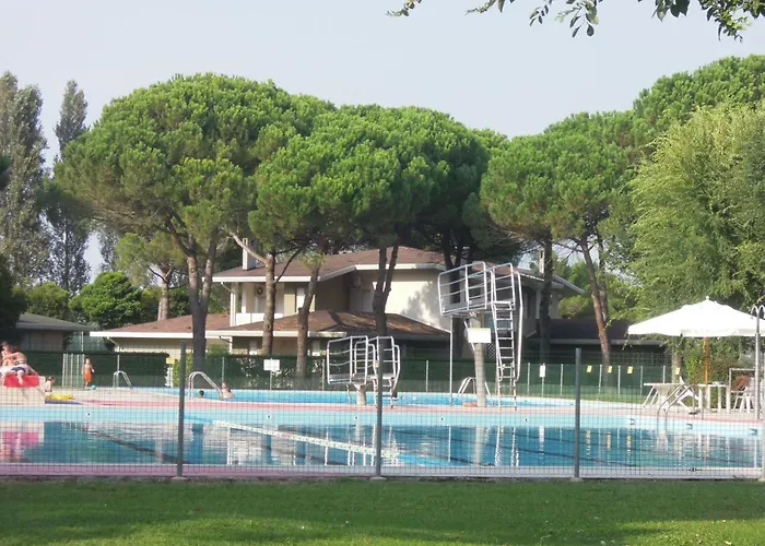 Apartment Cozy Flat With 3 Shared Pools And Private Garden Bibione