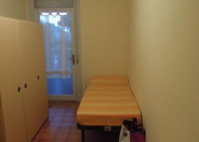 Cozy Flat With 3 Shared Pools And Private Garden Appartamento Bibione